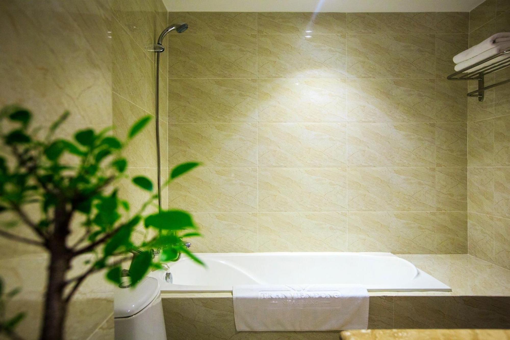 Tran Vien Dong Hotel Nha Trang Esterno foto